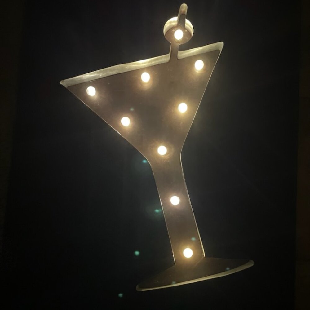 Cocktail wall light